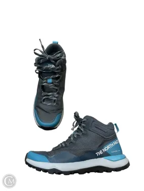 Boots Hiking By The North Face  Size: 9.5