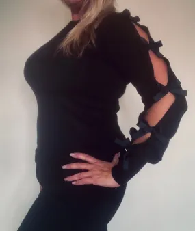 Bow Slit Peep Arm Jumper in Black