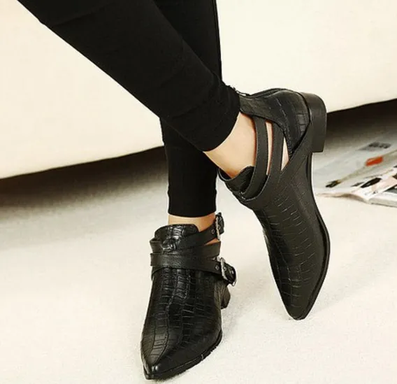 Female Stylish PU Leather Pointed Toe Boots