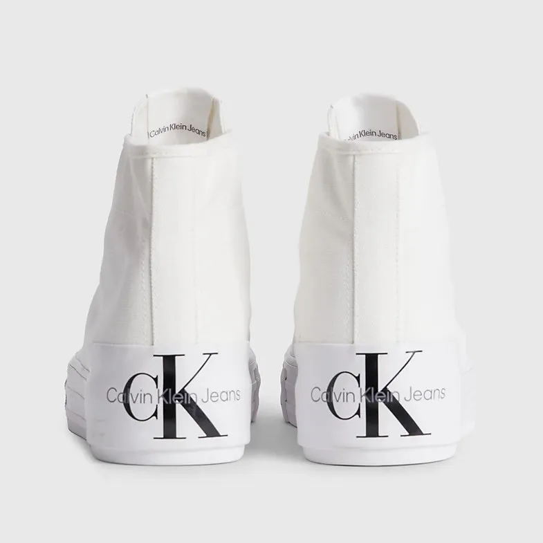 Flatform Bold Essential Sneakers - White