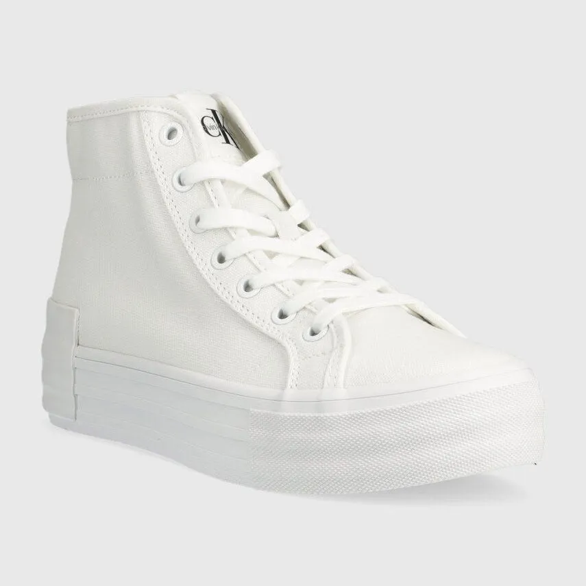 Flatform Bold Essential Sneakers - White