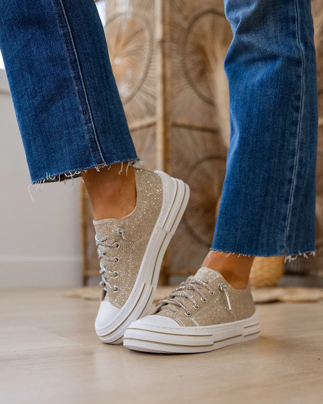 Very G Aman Glitter Sneakers - Gold