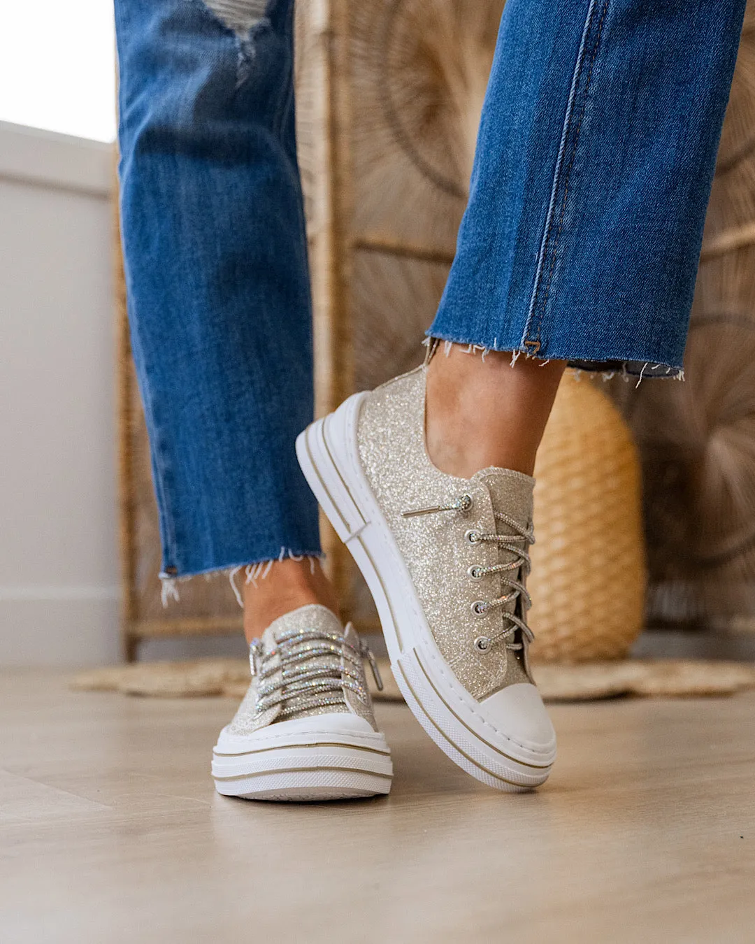 Very G Aman Glitter Sneakers - Gold