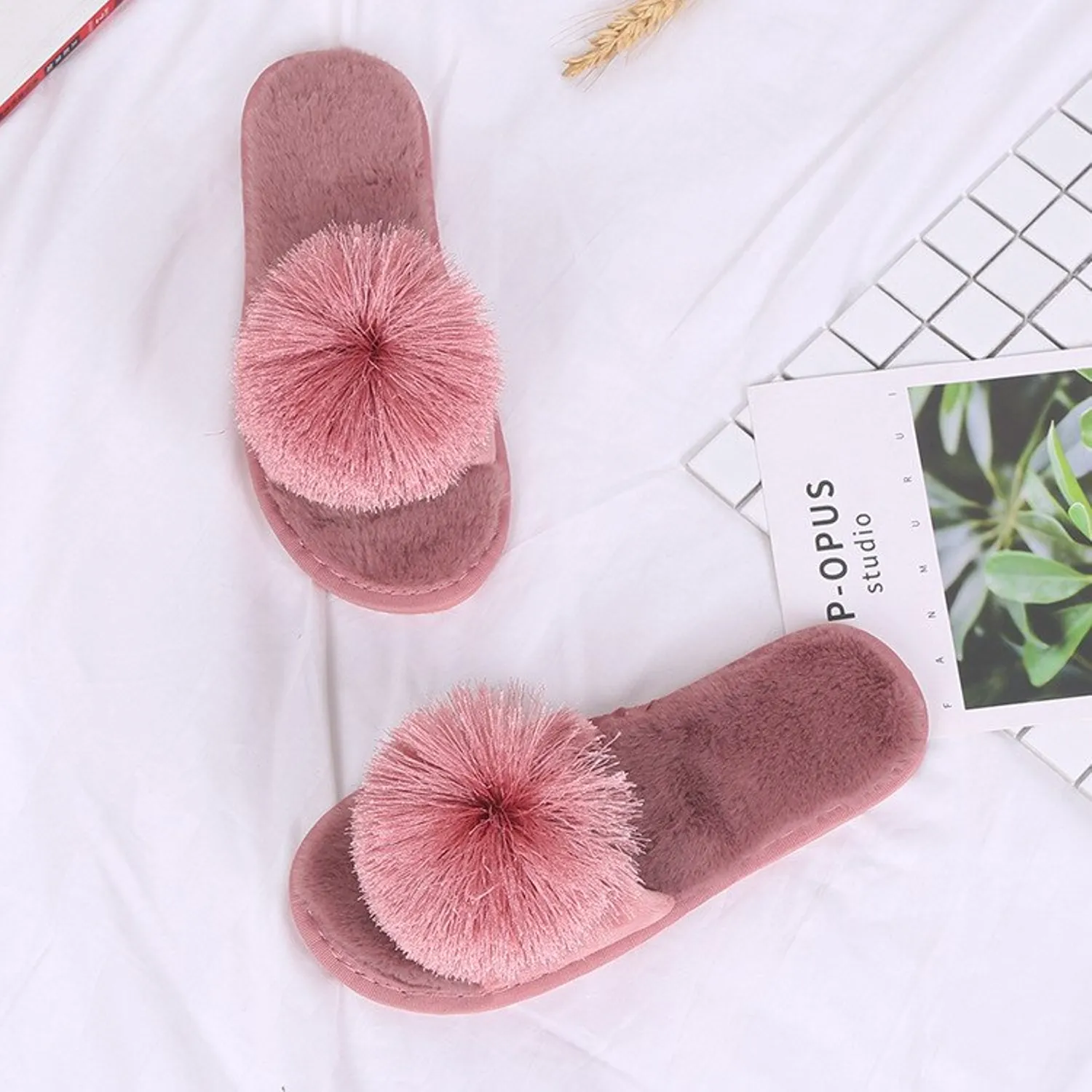 Women's Plush Solid Home Slippers